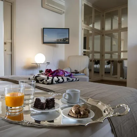 Dimora Torremuzza Apartment